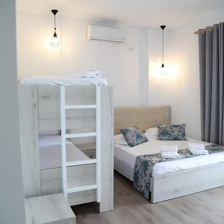 Relax Mea ホテル Sarandë
